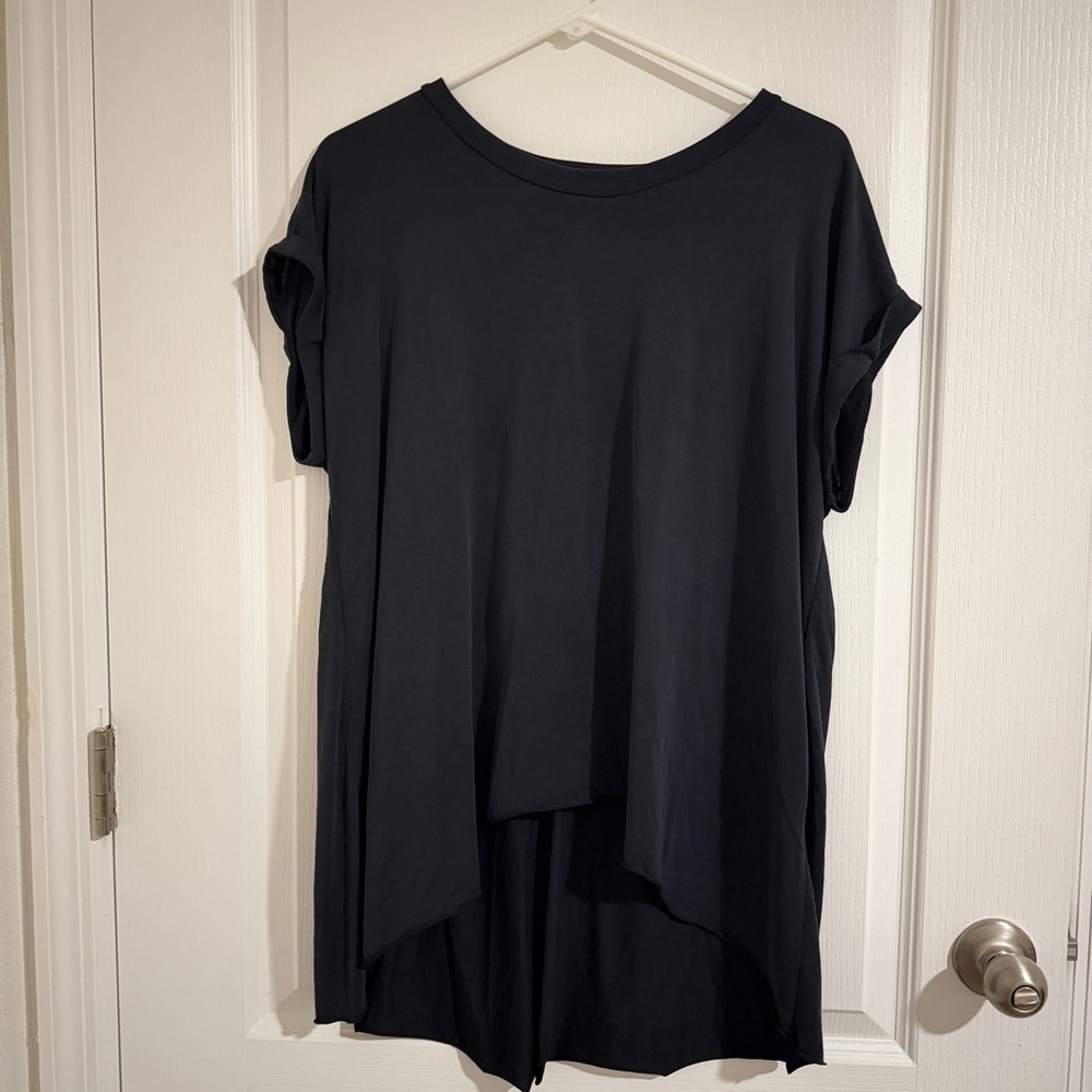 Elegant Black Short Sleeve Women's Tee